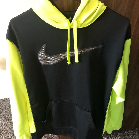 Men’s Nike Hoodie - Picture 1 of 3